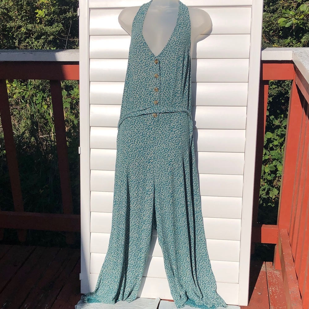 American Eagle Outfitters Green Halter Jumpsuit - Picture 7 of 10